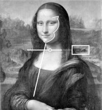 Die 3 zeigt auf das Kind auf der Stirn der Mona Lisa und auf das Kind in ihrem Bauch, und horizontal, Stimmband als Christusfigur am T-Kreuz, die auf die gedrehten und sich &uuml;berlagernden Buchstaben P und R zeigt